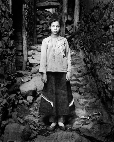 Morocco High Atlas Agoundis Tagharghist Berber girl © BartDeseyn