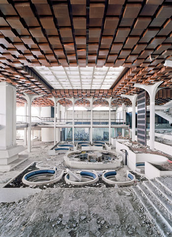 main hall Haludovo